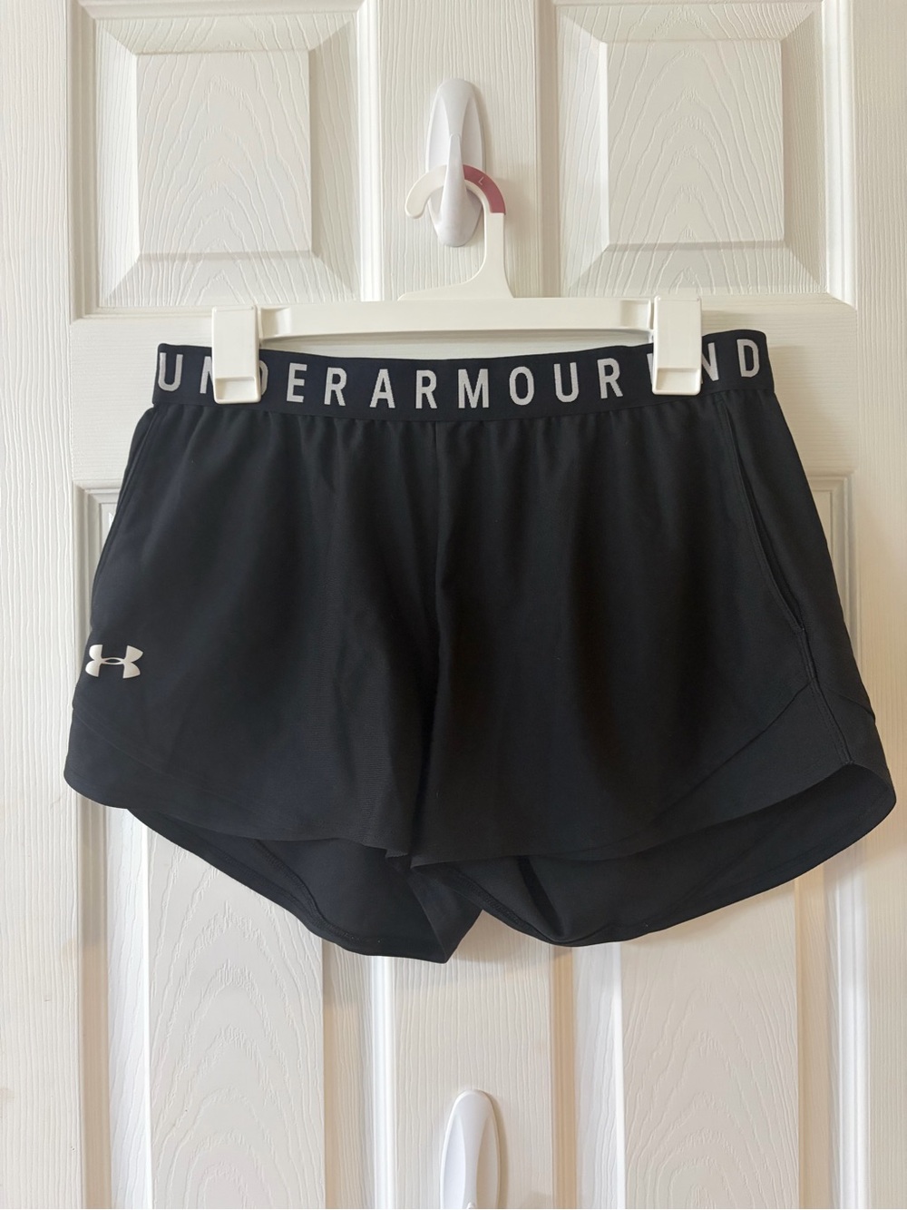Under Armour Black Women's 2-in-1 Athletic Shorts with Branded Waistband